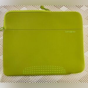 Samsonite laptop protector